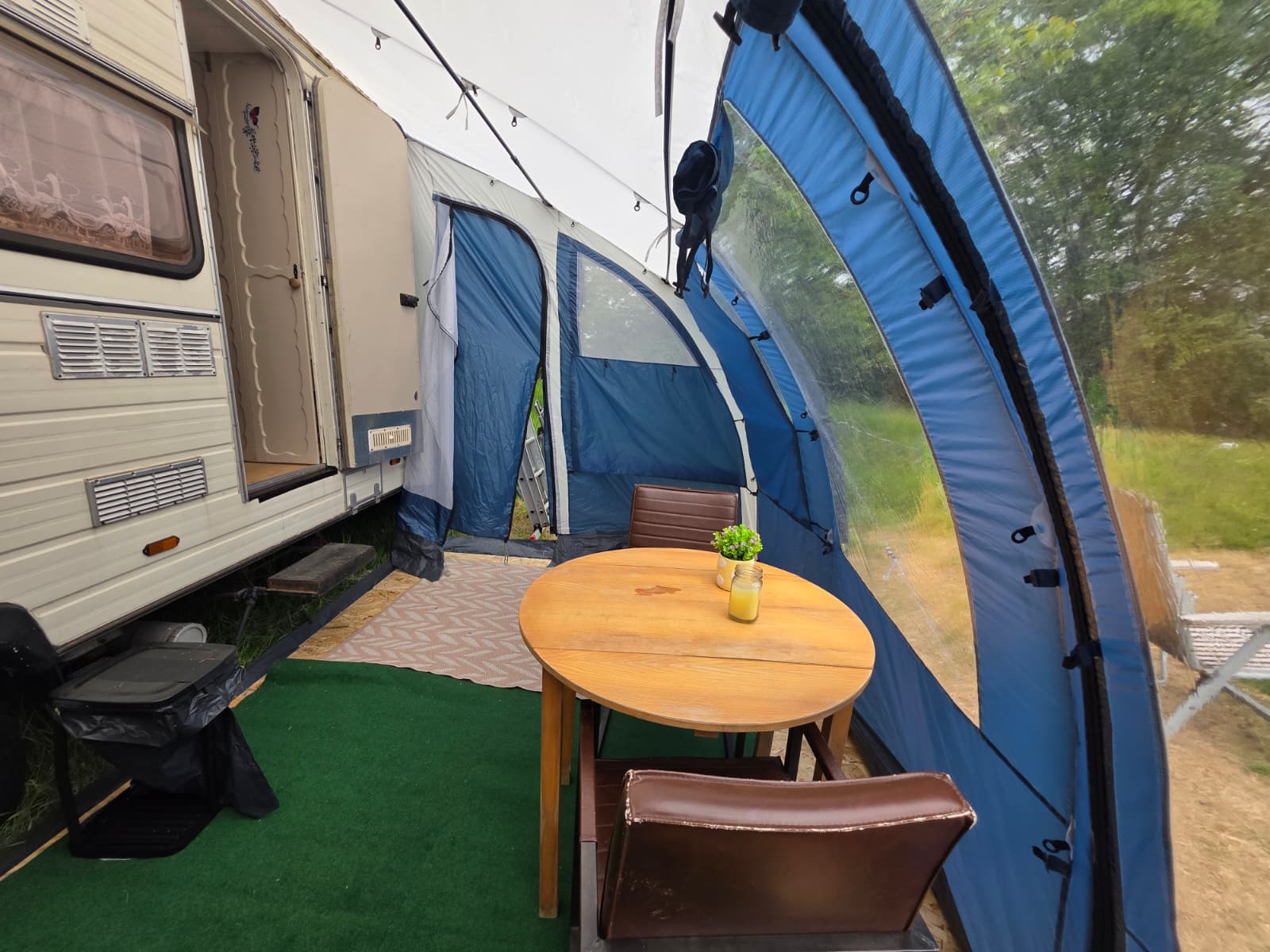 Charmante Oldtimer Camper